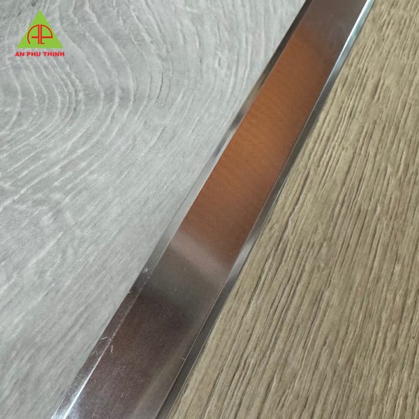 Nẹp nhôm T013