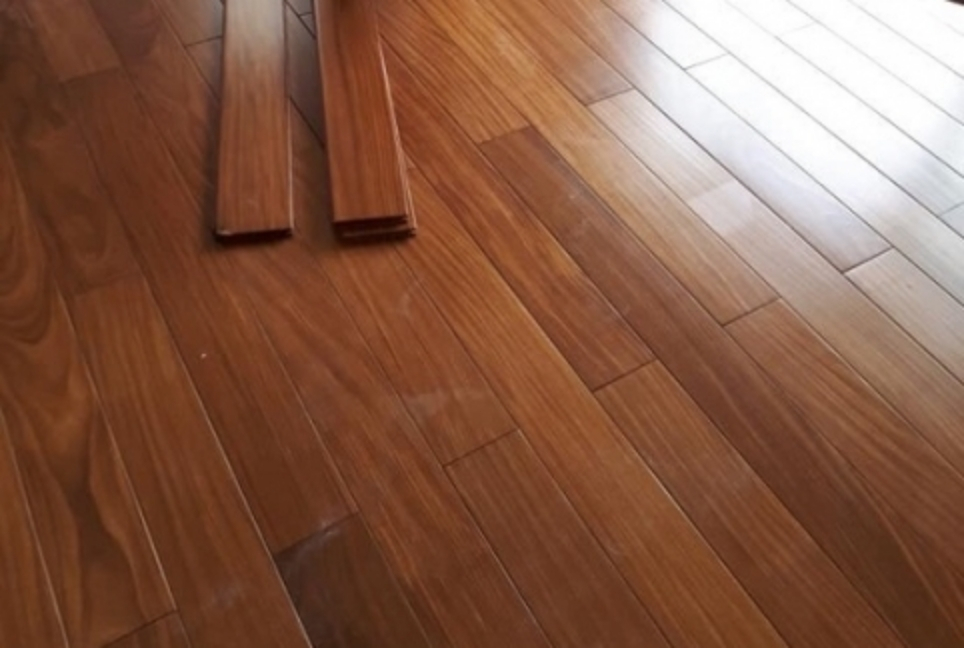 Sàn gỗ tự nhiên
